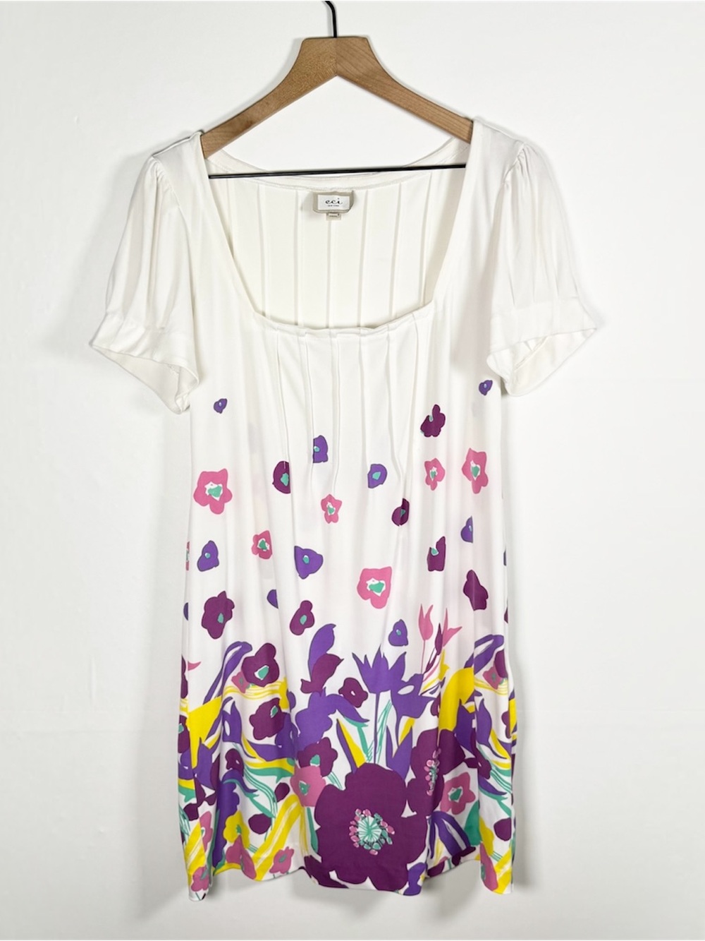 ECI NEW YORK White Lilac Floral Short Sleeve Pintuck Front Mini Dress Sz 10